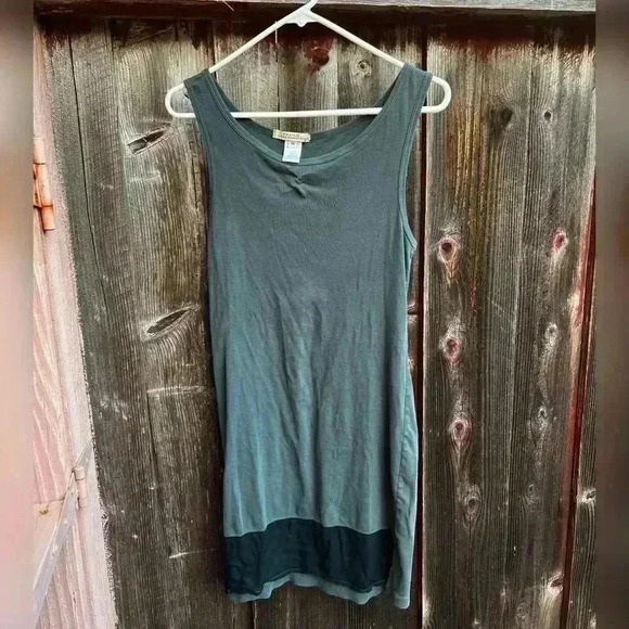 Prairie Underground Organic Cotton Long Lagenlook tank with bottom sheer panel - Picture 4 of 5